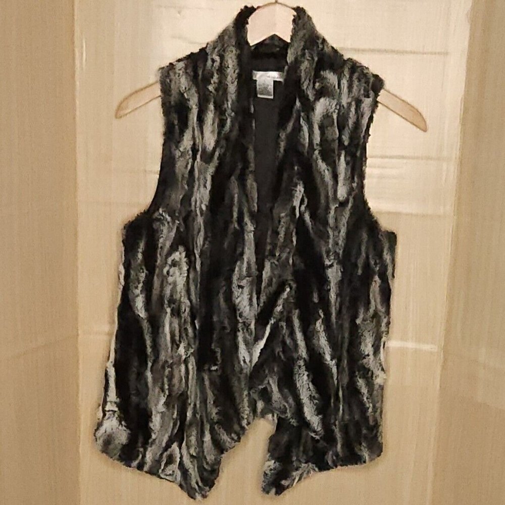 WD.NY Black Grey Faux Fur Vest Large